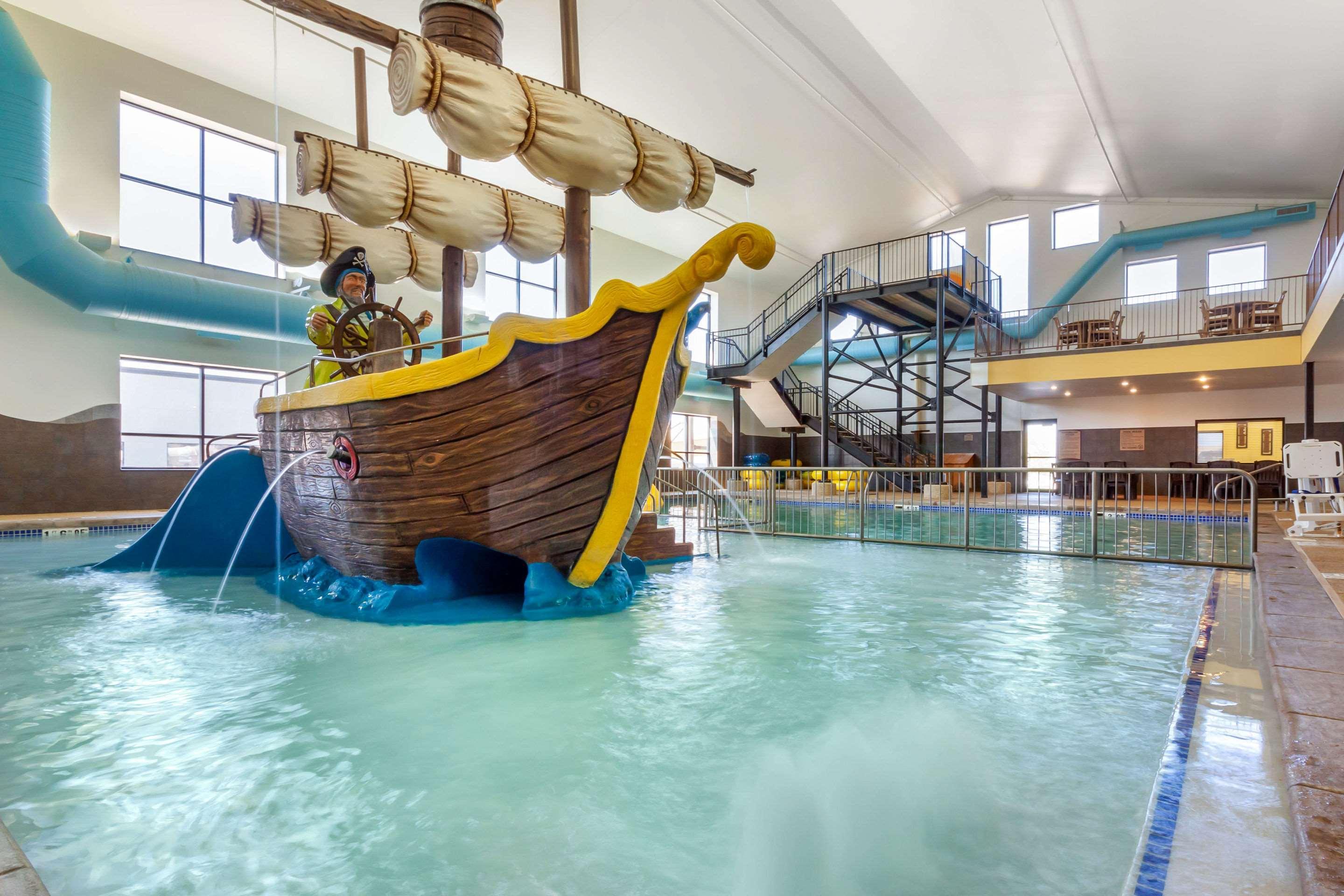 Comfort Inn & Suites Mitchell I-90 Екстер'єр фото