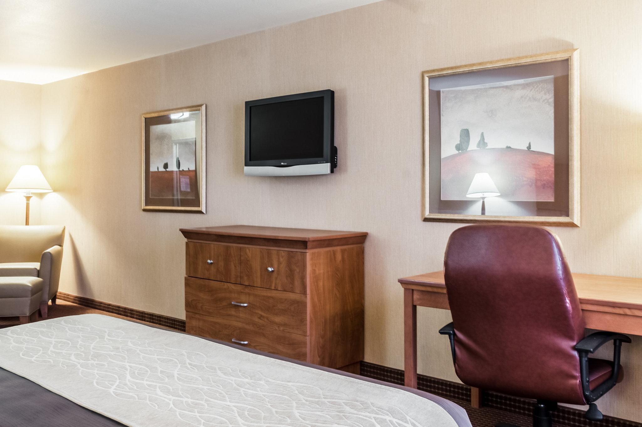 Comfort Inn & Suites Mitchell I-90 Екстер'єр фото