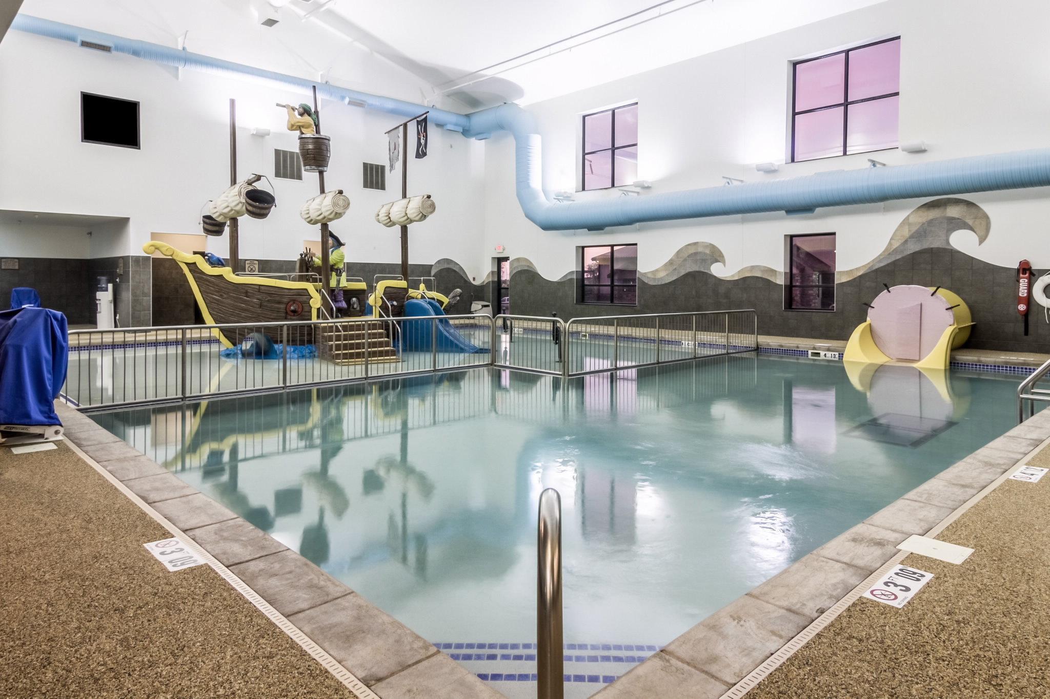 Comfort Inn & Suites Mitchell I-90 Екстер'єр фото