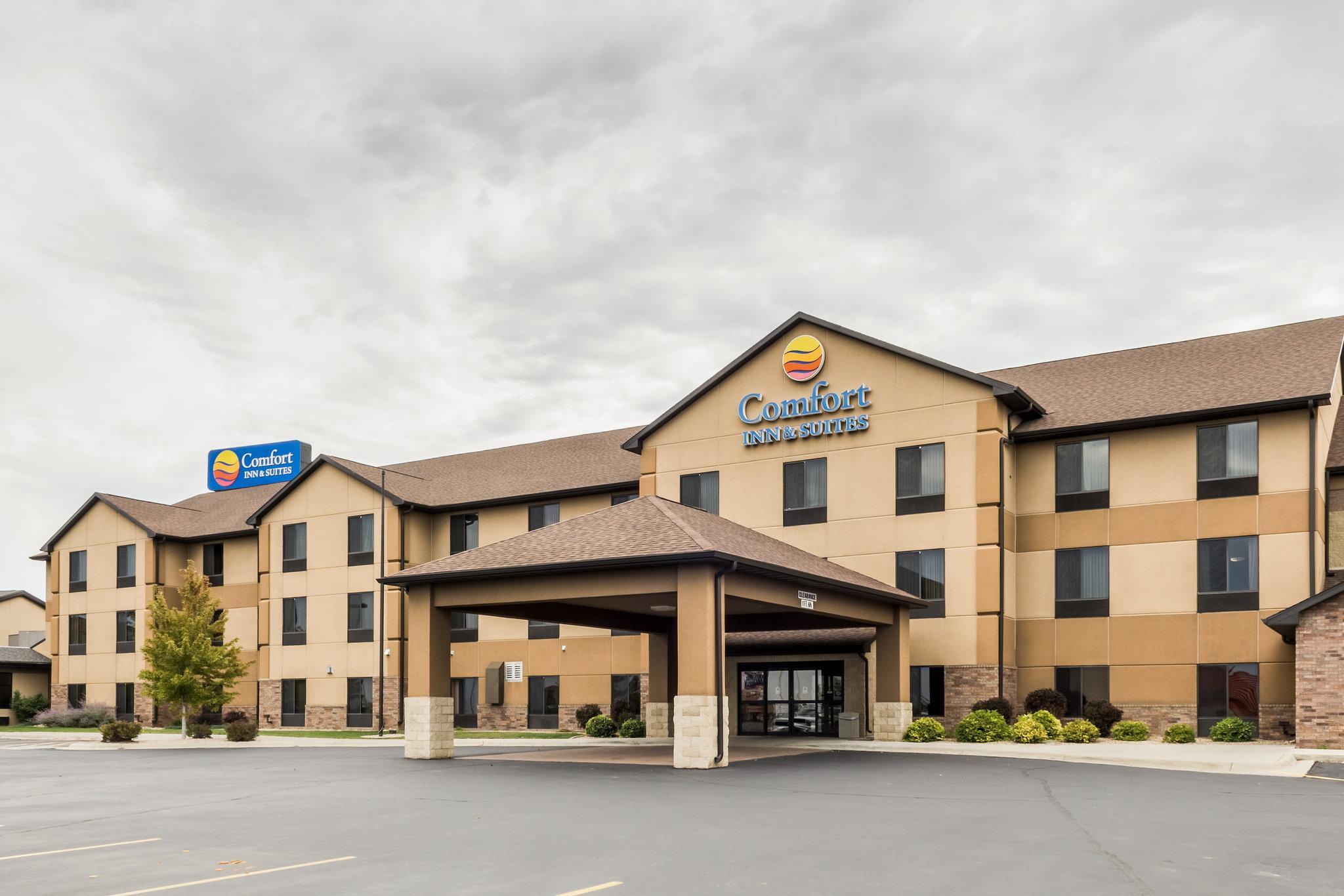 Comfort Inn & Suites Mitchell I-90 Екстер'єр фото