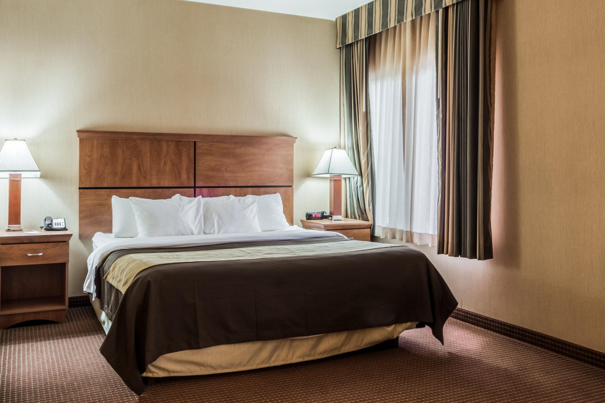 Comfort Inn & Suites Mitchell I-90 Екстер'єр фото
