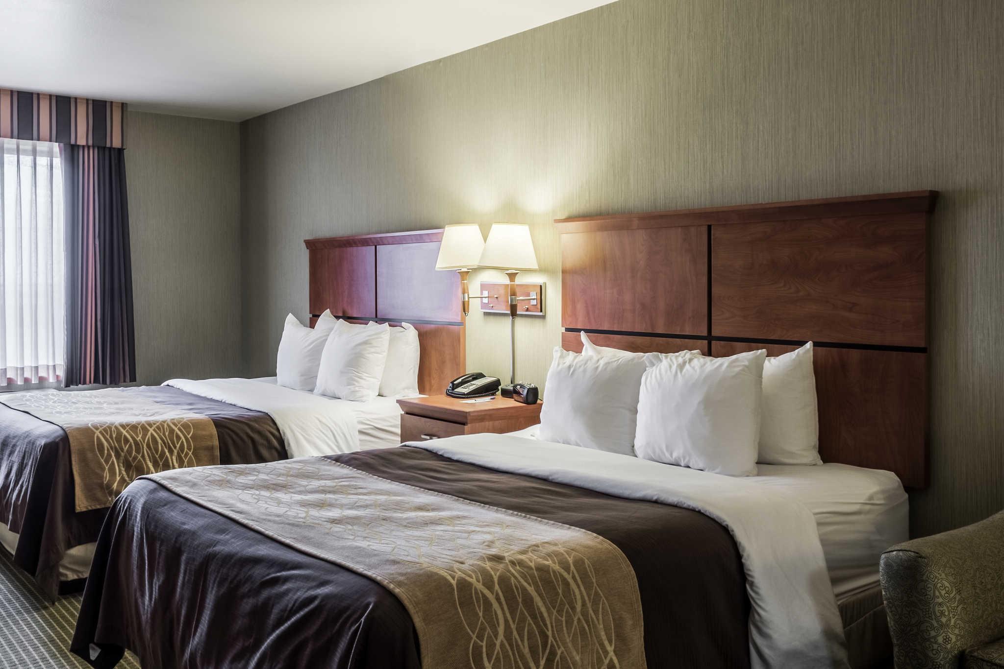 Comfort Inn & Suites Mitchell I-90 Екстер'єр фото